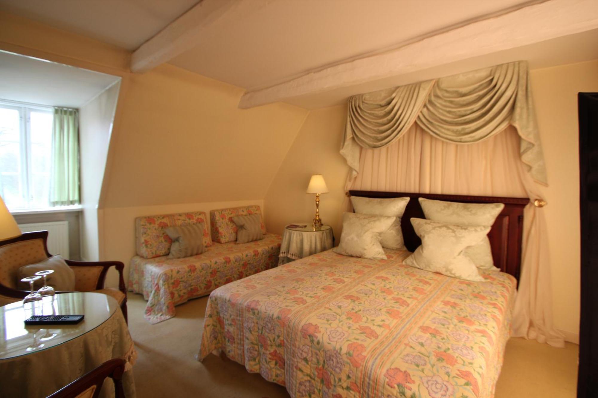 Store Restrup Manor House Bilik gambar